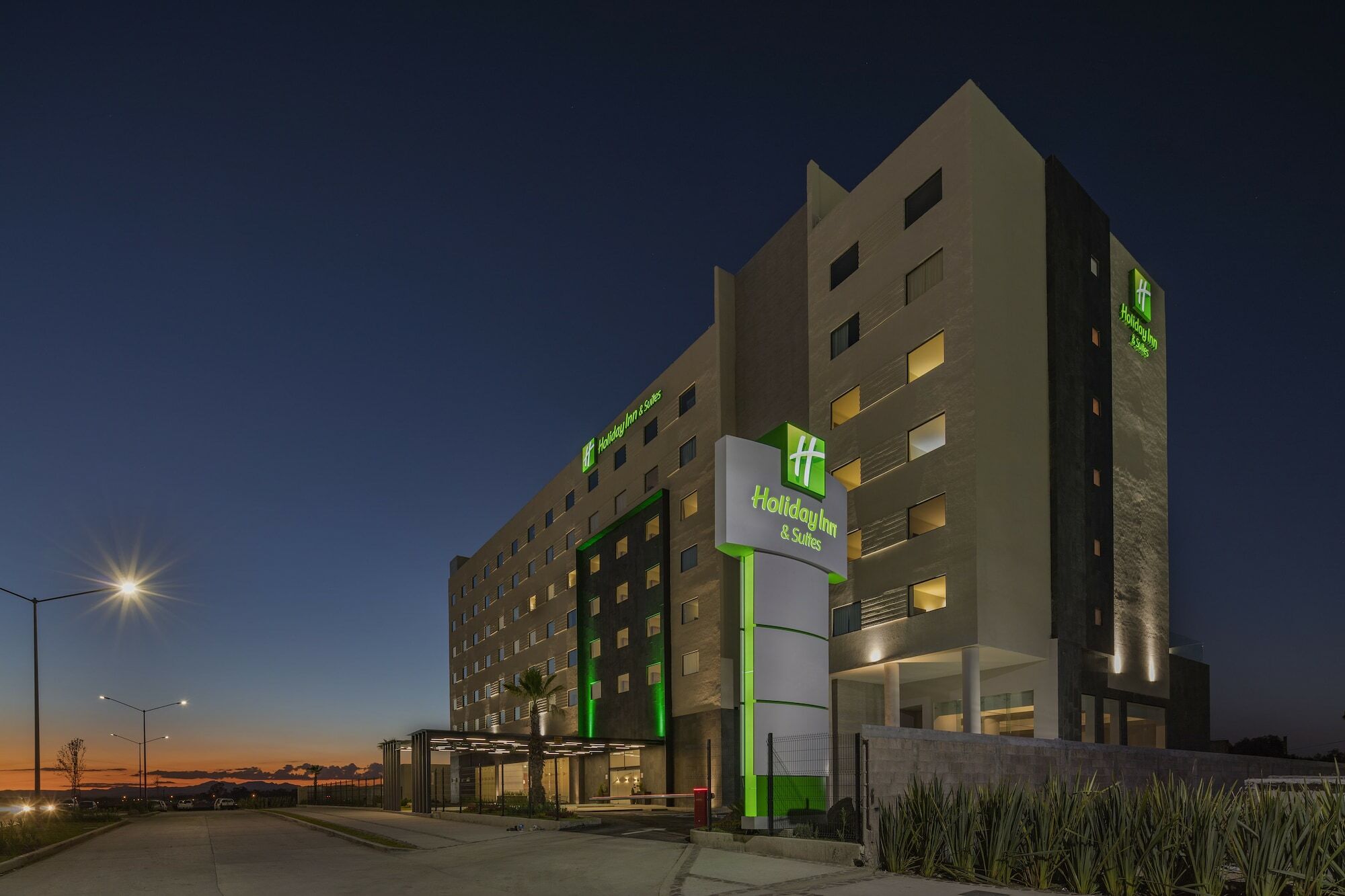 Holiday Inn&Suites - Aguascalientes, an IHG Hotel Exterior foto